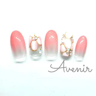 ネイル Avenir 表参道 nail＆eye予約のネイルデザイン