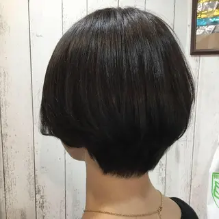 ショート カラー パーマ embrace エンブレイスのヘアスタイル