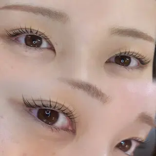 マツエク・マツパ AMELY静岡呉服町店所属・末吉 帆華 AMELY呉服町店のマツエク・マツパデザイン