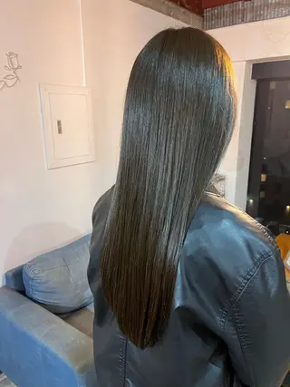 ロング カラー YUNA🍒 暖色カラーのヘアスタイル