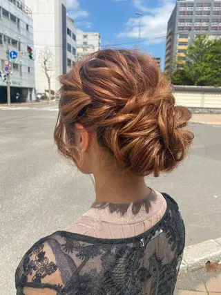 ロング ヘアアレンジ KISS SWAN所属・大天使 まいめろのヘアスタイル