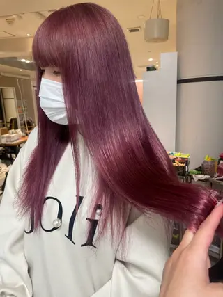 ロング カラー 艶ハイトーン👑♡ NATSUKIのヘアスタイル