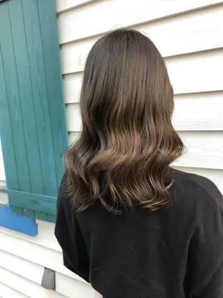 カラー 内藤 歩香🐈‍⬛🩶のヘアスタイル