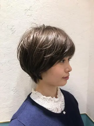 ショート カラー 似合わせ/小顔カット 🔷山方直也のヘアスタイル