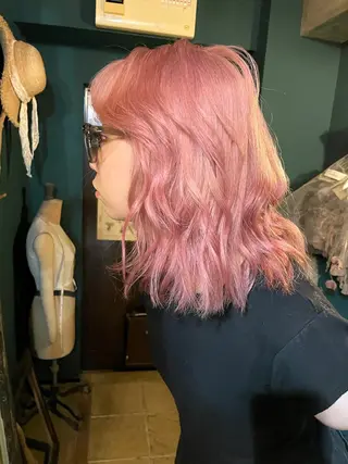 ミディアム vivre libre所属・vivre libreのヘアスタイル