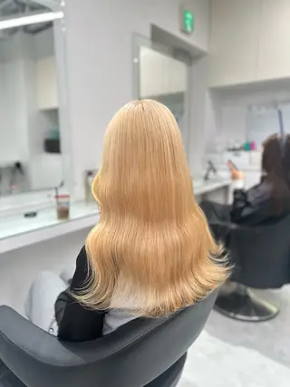 セミロング カラー ❄最強かわいいカラー ❄️MINA❄️のヘアスタイル