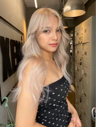 ロング カラー Sato🦋 / XENA渋谷本店のヘアスタイル