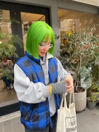 カラー mira🍓★ nailのネイルデザイン