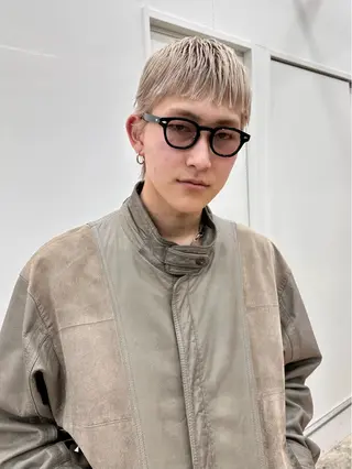 カラー メンズ amy.所属・メンズカットパーマ/ ブリーチ高柳将太のヘアスタイル