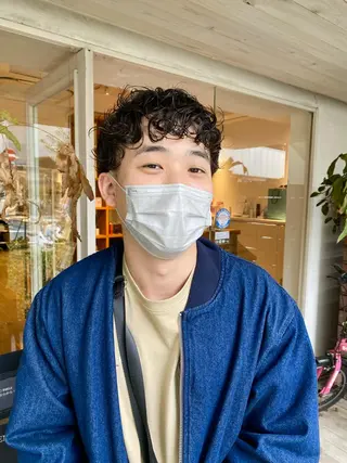 パーマ メンズ BELLA阿部野 TOMOMIのヘアスタイル