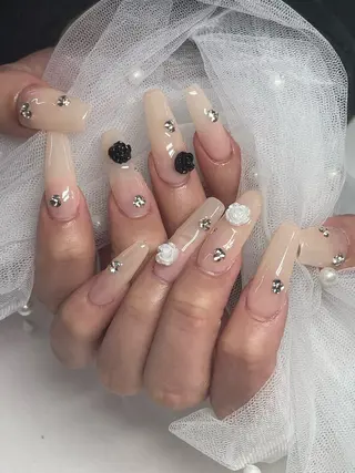 ネイル WOLTOKYO池袋 ★chiakiのネイルデザイン