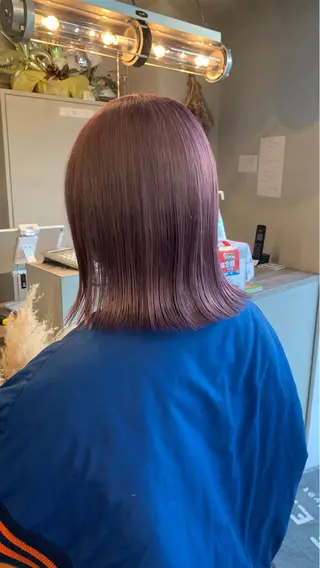 カラー 博多ブリーチ× 透明感/縮毛矯正のヘアスタイル