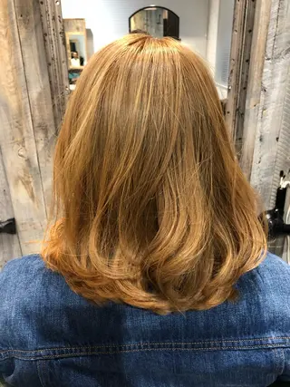 ロング 川野 賢のヘアスタイル