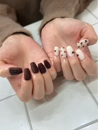 ネイル Elegancia. Hiromiのネイルデザイン