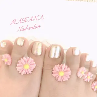 ネイル MAKANA所属・鈴木 ユニのネイルデザイン