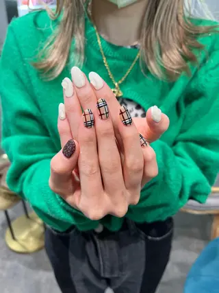 ネイル behov所属・柔らかカラー 🤎Tsubasaのヘアスタイル