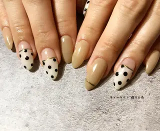 ネイル 伊藤 美里のネイルデザイン