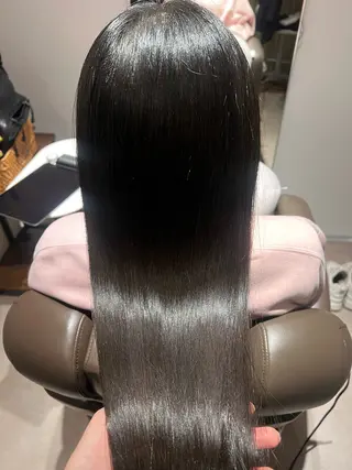 ロング スパニスト おおつかちなつのヘアスタイル