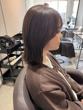 ショート ✨艶ブリーチカラー✨ ✨艶髪ストレート✨のヘアスタイル