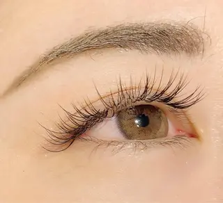 マツエク・マツパ アイデザイナー Key（ケイ）の眉毛・アイブロウイメージ