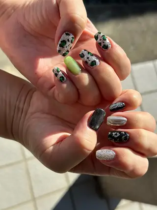 ネイル 越猪 未来のネイルデザイン