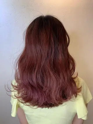 セミロング カラー 透け感✨ダメージレス カラーHana🤍のヘアスタイル