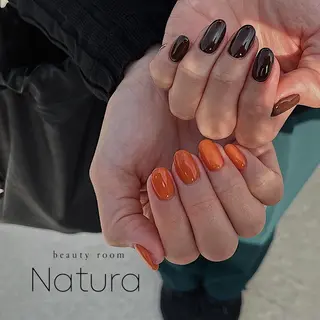 ネイル マツエク・マツパ アイブロウ beautyroom Naturaのネイルデザイン