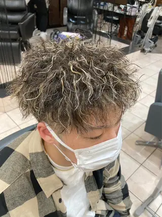 ミディアム カラー パーマ メンズ 大阪/梅田/シャドウ パーマ/ノボリユウタのヘアスタイル