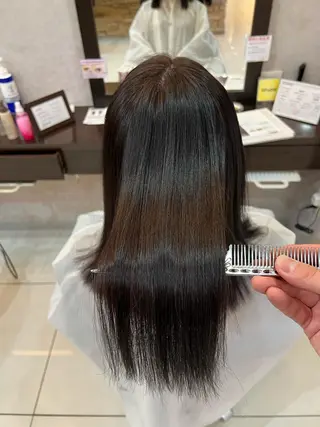 ロング 福岡縮毛矯正✨️ ストレート 向井和輝のヘアスタイル