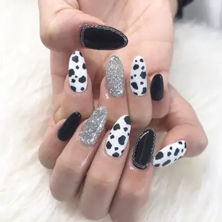 ネイル . ネイルMARIA🌼のネイルデザイン