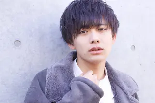 ショート カラー メンズ 赤み消し🌿 透明感カラー🫧のヘアスタイル