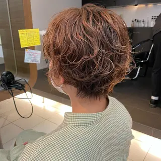 ショート パーマ 透明感カラー/ 寺田千雅子のヘアスタイル