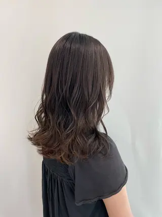 セミロング カラー 青沼夏未/オリーブ/ 寒色カラーのヘアスタイル