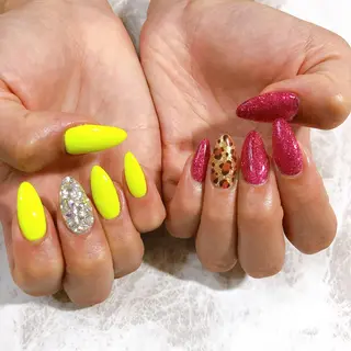 ネイル VIOLUS所属・VIOLUS 関目のネイルデザイン