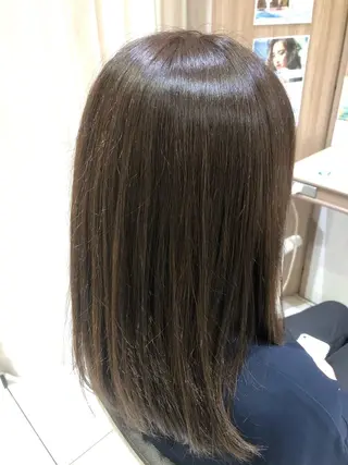 カラー 美容室fuwat所属・侑🌈特価 映える店内でカット✨のヘアスタイル