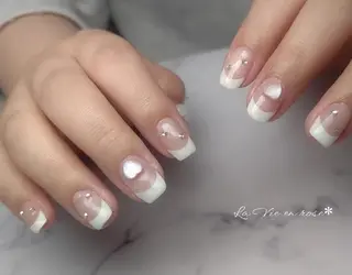 ネイル ラヴィアン ローズのネイルデザイン