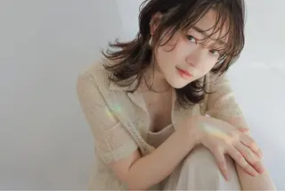 ミディアム ヘアースタジオF&F所属・福嶋 友美のエステ・リラクイメージ