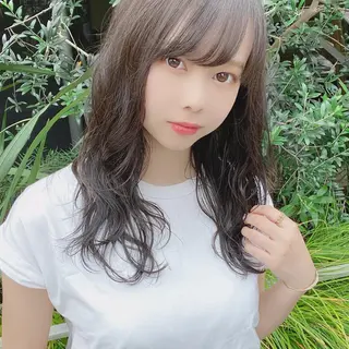 セミロング カラー ヘアアレンジ 外苑前NO.1艶髪 透明感カラーのヘアスタイル