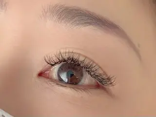マツエク・マツパ Éclat du Bonheur 〜by Moana〜所属・Eyelist maruのマツエク・マツパデザイン