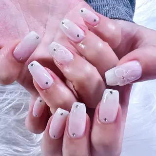 ネイル Nailsalon calme所属・calme ☾ yuukiのネイルデザイン