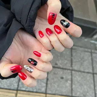 ネイル 関谷 真登佳のネイルデザイン