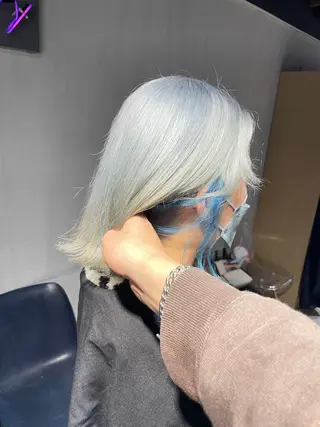 ミディアム カラー 🦋ハイトーンボブ ショート🦋トシキのヘアスタイル