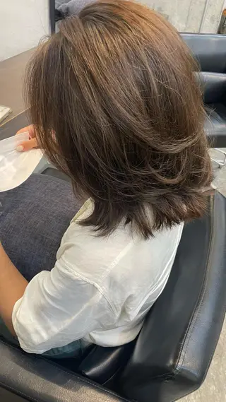 ミディアム カラー 銀 座のヘアスタイル