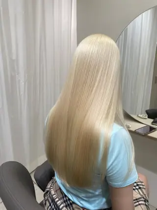 ロング カラー キタ リオナのヘアスタイル