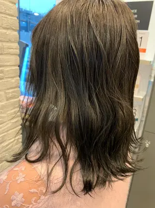 ミディアム カラー t.a.g所属・韓国レイヤー×艶髪 ハイトーンRyukiのヘアスタイル