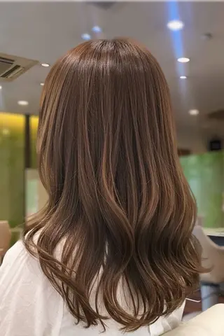 ロング タニモト ミユキのヘアスタイル