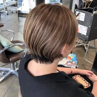 ショート カラー 髪質改善 Noe心斎橋店のヘアスタイル