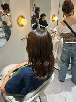 セミロング 石井綾華🩰10月 カットモデル無料のヘアスタイル