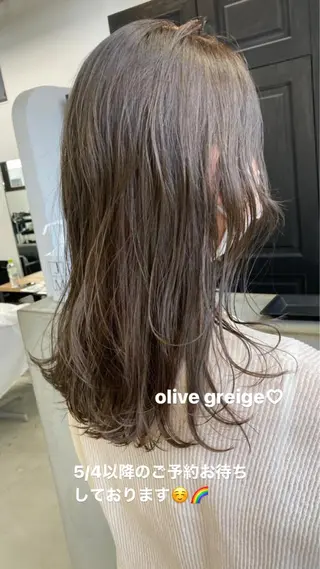 ミディアム 🌼たけや みのり🌿のヘアスタイル