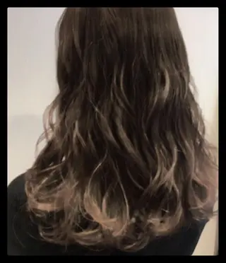 カラー moku所属・【mokuオーナー】 ちはるのヘアスタイル